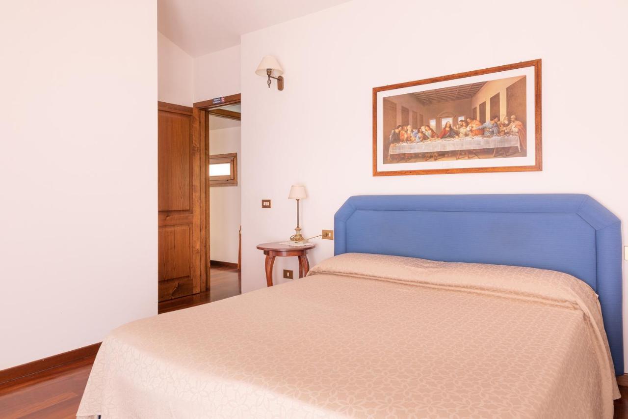 Country Hotel Residence Da Pilade Capoliveri  Bagian luar foto
