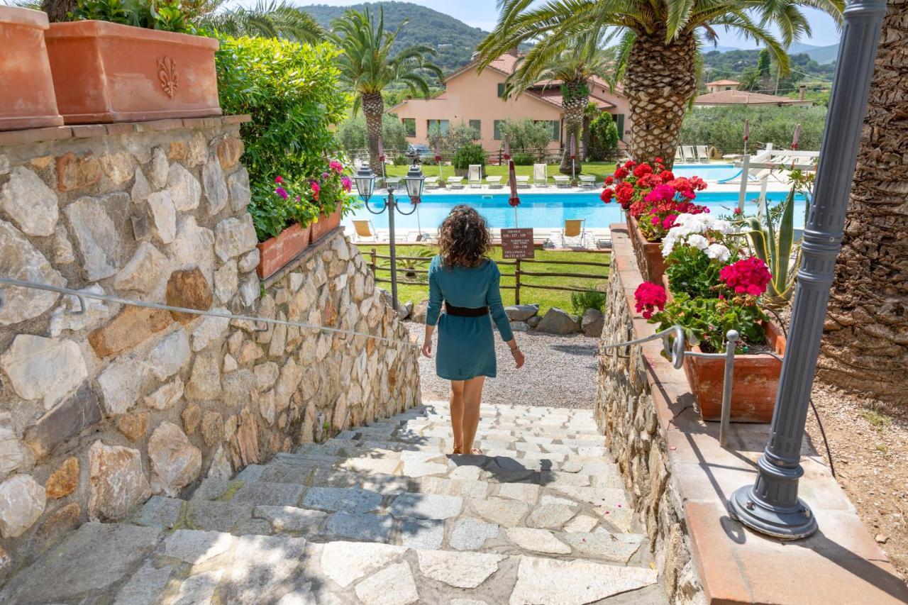 Country Hotel Residence Da Pilade Capoliveri  Bagian luar foto