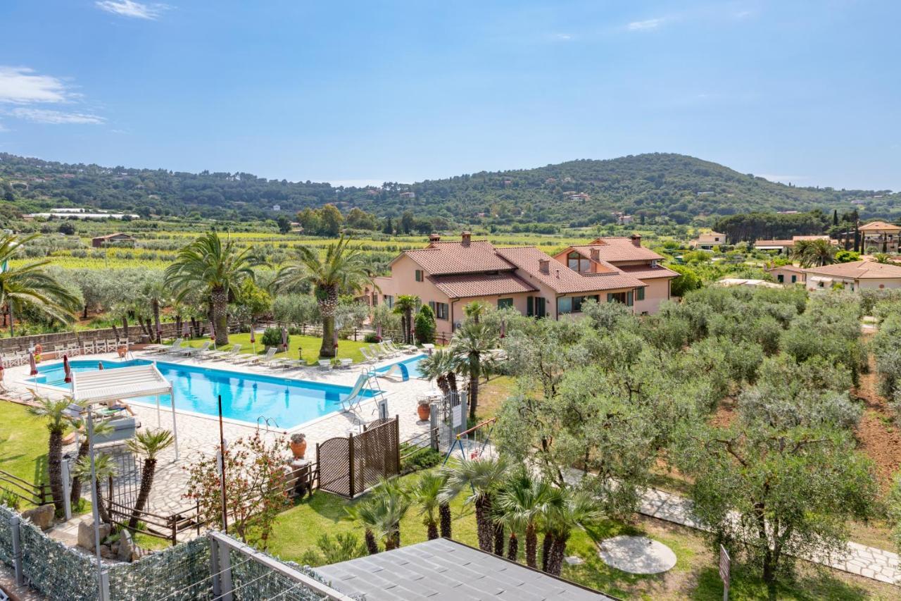 Country Hotel Residence Da Pilade Capoliveri  Bagian luar foto
